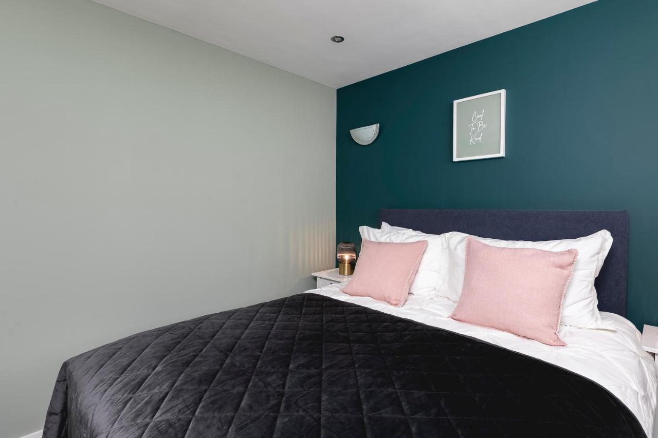 Lovely Brighton Apartments Moments Away From Royal Pavilion Exterior photo